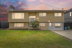 6611 Reid Road  Chilliwack, BC V2R 2Z8