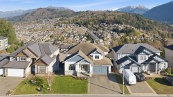 5238 Crimson Ridge  Chilliwack, BC V2R 0B4