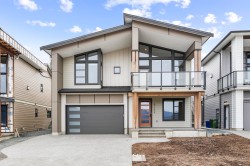 47256 Valerie Place  Chilliwack, BC V2P 7W9