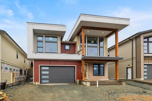 47262 Valerie Place  Chilliwack, BC V2P 7W9