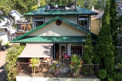 262 First Avenue  Cultus Lake, BC V2R 4Z4