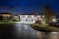 111-51075 Falls Court  Chilliwack, BC V4Z 1K7