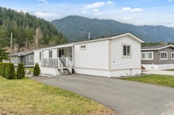 58-65367 Kawkawa Lake Road  Hope, BC V0X 1L1