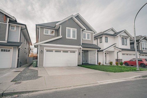 9279 Sitka Place  Chilliwack, BC V2P 8B6