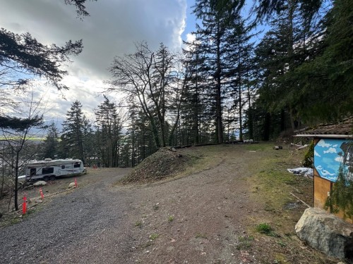 3099 Lougheed Highway, Agassiz, BC 