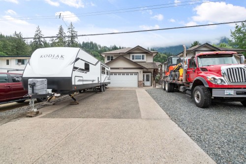 66022 Park Avenue  Hope, BC V0X 1L1