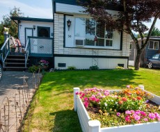 30-46484 Chilliwack Lake Road  Chilliwack, BC V2R 3R7