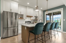 45378 Willowstream Road  Chilliwack, BC V2R 0B9