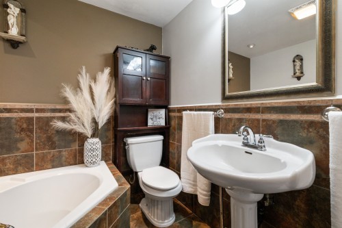 45715 Berkeley Avenue, Chilliwack, BC 