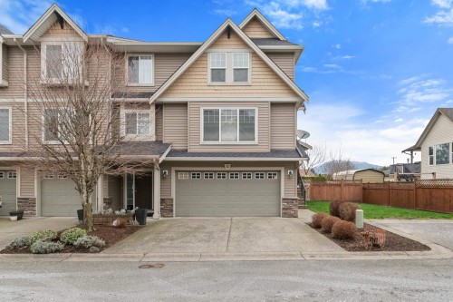 12-9232 Woodbine Street  Chilliwack, BC V2P 5S8