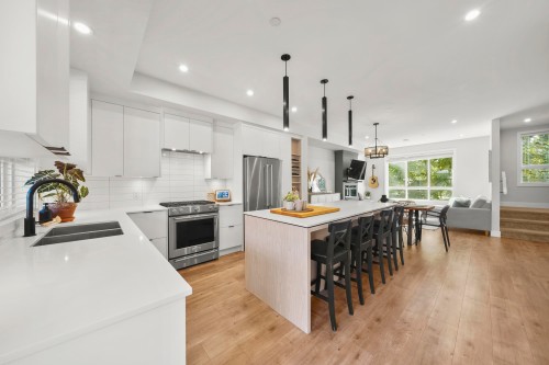 26-45500 Campus Drive  Chilliwack, BC V2R 6E9