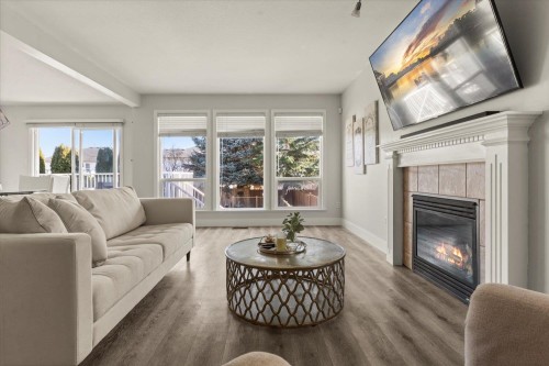 5690 Lindys Drive  Chilliwack, BC V2R 5T2