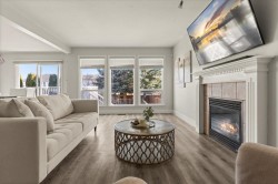 5690 Lindys Drive  Chilliwack, BC V2R 5T2