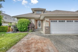 Lower-46270 Valleyview Road Chilliwack, BC V2R 5P7