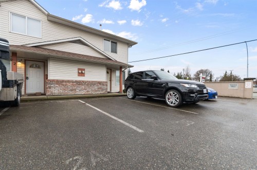 1-9206 Corbould Street  Chilliwack, BC V2P 4A5