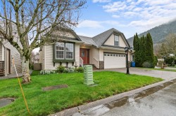 9-349 Walnut Avenue Harrison Hot Springs, BC V0M 1K0