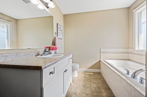 6-10113 Williams Road, Chilliwack, BC 
