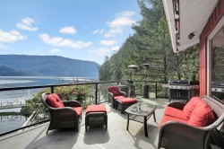 322 Echo Island  Harrison Hot Springs, BC V0M 1K0