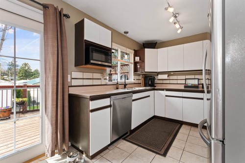 780 Olson Avenue, Hope, BC 