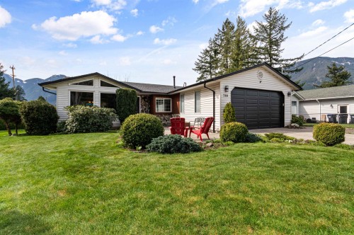 780 Olson Avenue, Hope, BC 