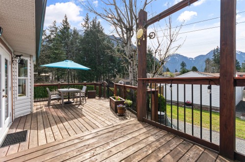 780 Olson Avenue, Hope, BC 