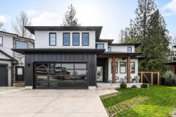 5-46379 Uplands Road Chilliwack, BC V2R 4W1