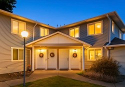 10-6480 Vedder Road Chilliwack, BC V2R 3Z1