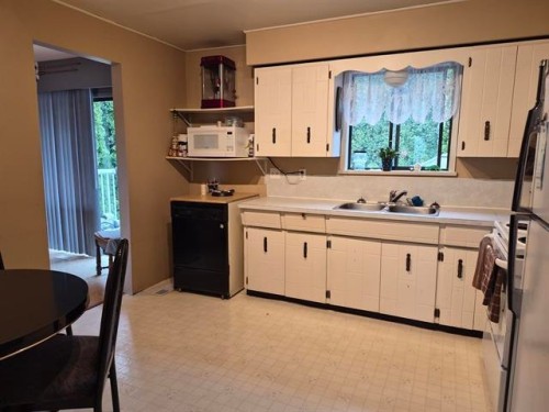 46494 Elliott Avenue, Chilliwack, BC 
