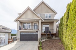 5217 Weeden Place Chilliwack, BC V2R 5T9