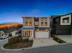 19-43925 Chilliwack Mountain Road Chilliwack, BC V2R 4A1