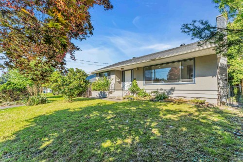 9708 Harrison Street  Chilliwack, BC V2P 4E9