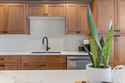 7-46151 Airport Road Chilliwack, BC V2P 0A1