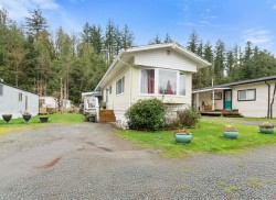 27-3942 Columbia Valley Road Cultus Lake, BC V2R 5B1