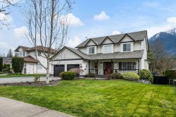 10254 Parkwood Drive Rosedale, BC V0X 1X1