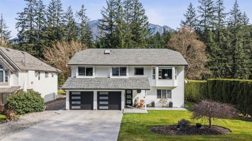 295 Forrest Crescent, Hope, BC 