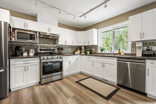 295 Forrest Crescent, Hope, BC 