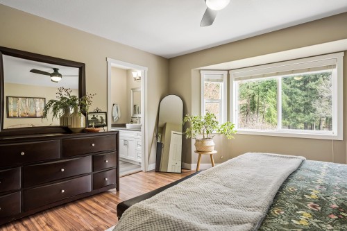 295 Forrest Crescent, Hope, BC 