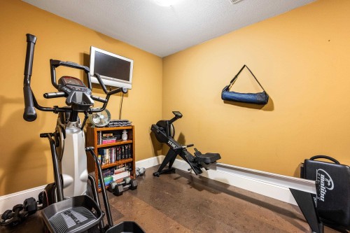 5853 Garrison Boulevard, Chilliwack, BC 