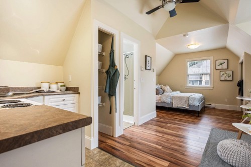 5853 Garrison Boulevard, Chilliwack, BC 