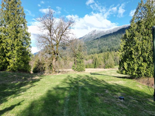 52300 Allan Road, Chilliwack, BC 