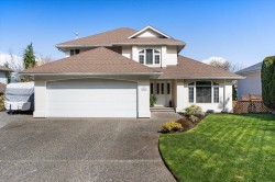 46695 Woodspring Place Chilliwack, BC V2R 3W6