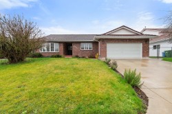 45578 Worthington Place  Chilliwack, BC V2R 1N6