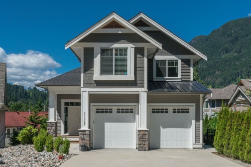 65967 Pine Crescent  Hope, BC V0X 1L1