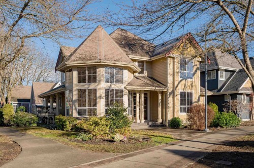 5877 Garrison Boulevard, Chilliwack, BC 