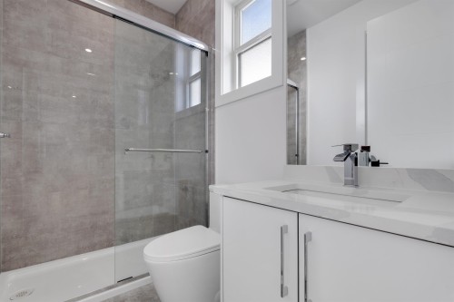 46113 Crestview Drive, Chilliwack, BC 