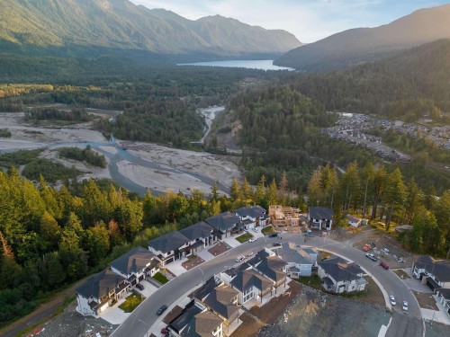 46113 Crestview Drive, Chilliwack, BC 