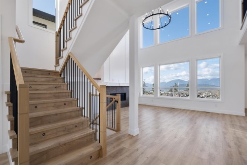 46113 Crestview Drive, Chilliwack, BC 