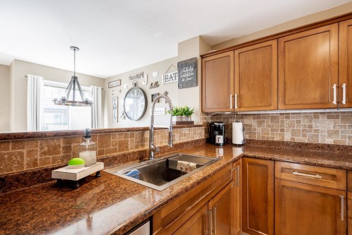 16-46321 Cessna Drive, Chilliwack, BC 
