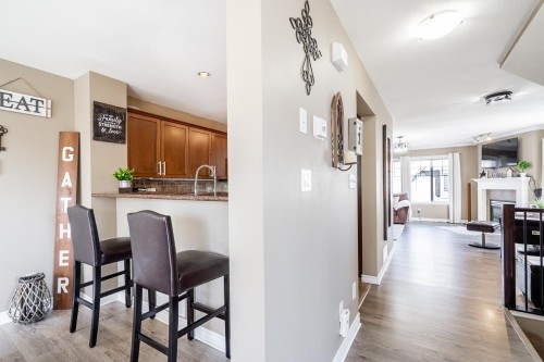 16-46321 Cessna Drive, Chilliwack, BC 