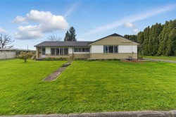 8687 Elm Drive Chilliwack, BC V2P 4Y3